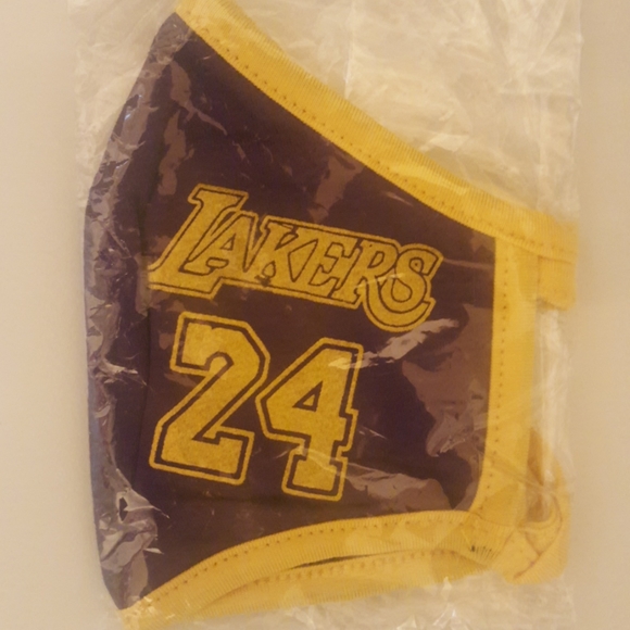 Mask - Picture 3 of 3